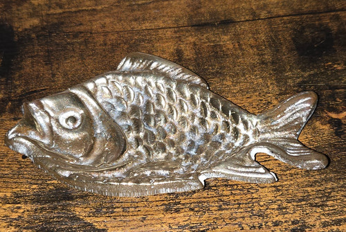 Attractive vintage solid brass - solid,
