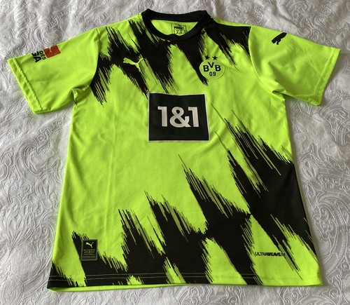 Borussia dortmund football - **,