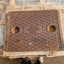 Cast iron Manhole Cover 670mm X 515mm Airtight Inspection Cover heavy duty 