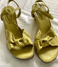 Hispanitas from ElCorte Ingles,Valencia. butter soft lime green leather. 6.Exc. 