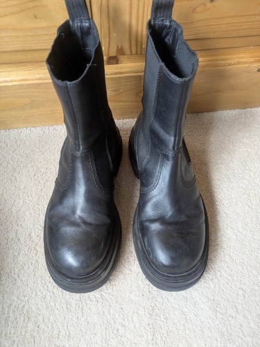 Zara black chunky chelsea - ,
