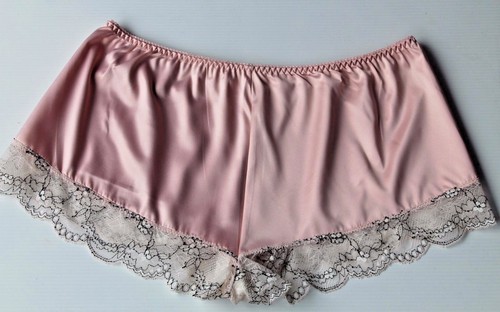 Pink satin cream - ,