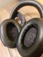 Bowers & Wilkins PX7 Black