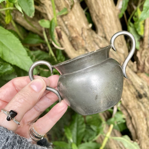 Small antique pewter - small, cauldron