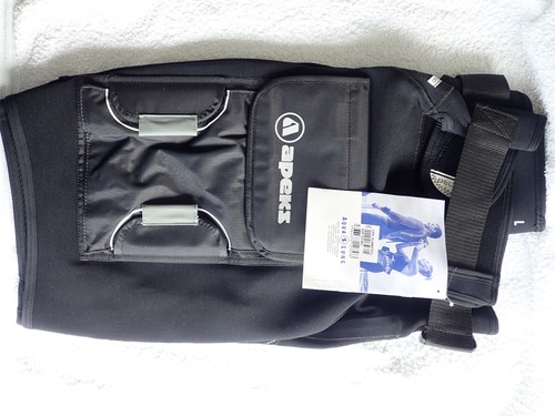 Apeks short tech men - tech,