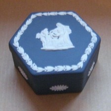 Wedgwood PORTLAND BLUE