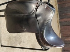 jaguar dressage saddle 17in mw