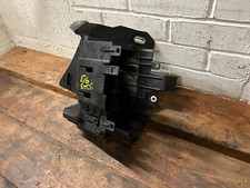 JEEP GRAND CHEROKEE MK4 FUSE BOX TRAY HOLDER ENGINE BAY 2016 68141842AA 