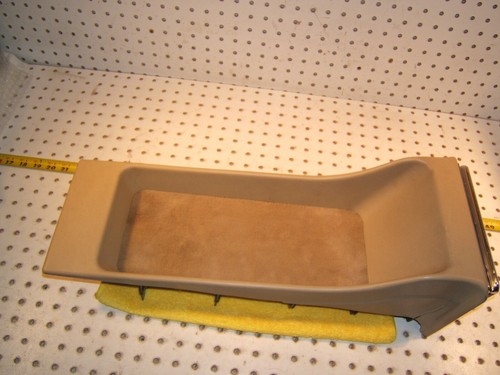 Mercedes early w126 sec - w126, rear