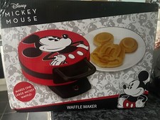 Disney Mickey Mouse Waffle Maker with US plug. US import. Disney Parks