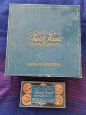 Trivial Persuit Master Genus Edition & Deluxe 14K gold Playing Pieces EX. cond.
