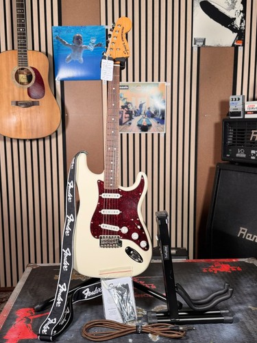 Fender squier 70s olympic - 70s,