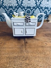 Tea Council Collection Kitchen