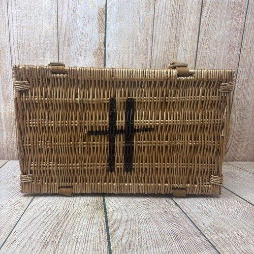 Harrods wicker hamper - hamper, picnic