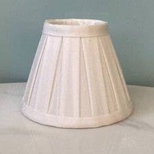 Box Pleat 5.5" White Candle
