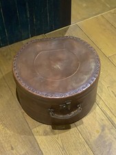 Vintage / Antique ladies hat travel luggage box in faux leather. circa 1900-40