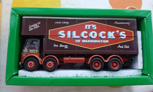Corgi showmans 50th silcocks - showmans, 1/50th