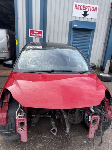 Vauxhall adam bonnet sanguine - vauxhall,