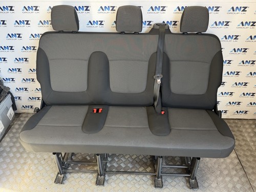 Vivaro x82 3rd row 2019 - vivaro,