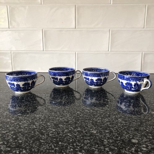Vintage blue willow - blue, pattern