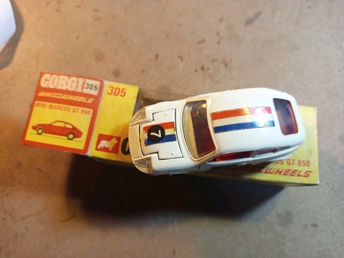 Nos boxed corgi - nos/,