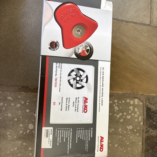 Alko wheel lock with 2 - lock,