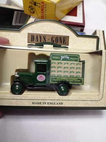 Lledo 26013 diecast model - -,