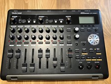 TASCAM DP03SD Portastudio