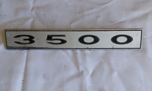 Rover wing and boot badge - p6,