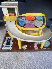VINTAGE FISHER PRICE LITTLE