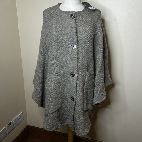 Bnwt john branigan irish wool - bnwt,