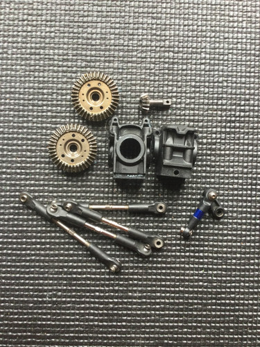 Traxxas slash 4x4 - , parts