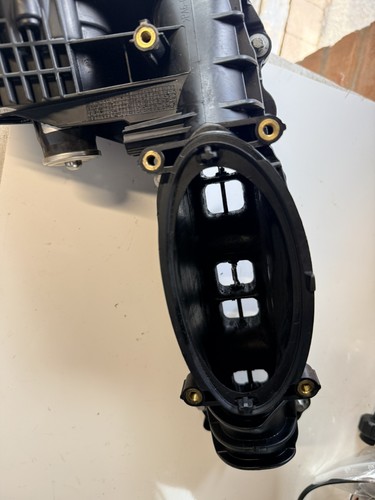 Genuine mercedes inlet - genuine,