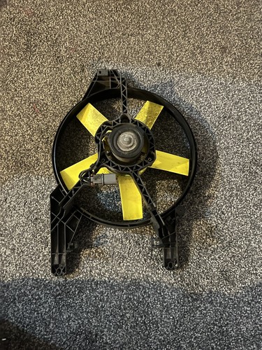 Nissan micra k11 radiator fan - nissan,