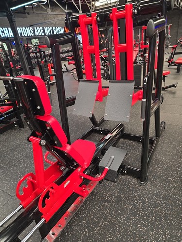 Leg press commercial gym - press.,