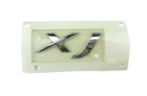 Trunk badge jaguar x350 - trunk,
