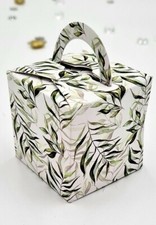 100 Mint Green Leaves Print Favour Boxes