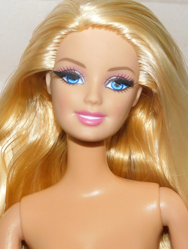 Barbie doll style fashionistas - style,