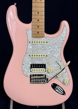 Fender Stratocaster FSR Shell