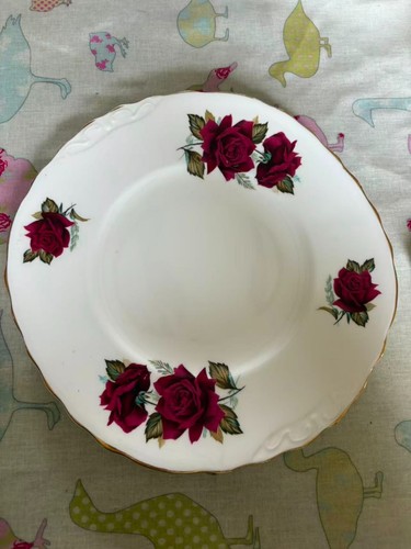 Royal vale bone china dark - royal, red