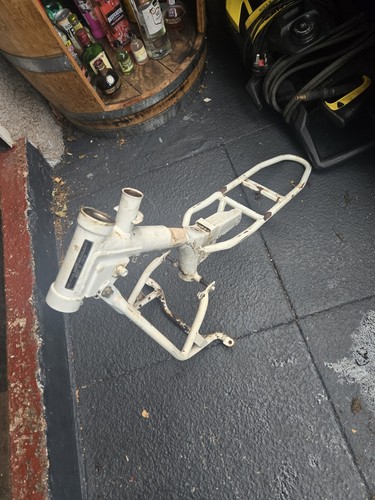 Honda qr50 main frame - 50,