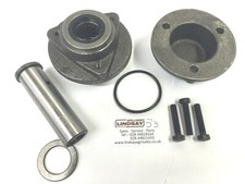 Kverneland Plough  Disc Hub Bearing Kit c/w 30mm Plain Axle and Hub Cap