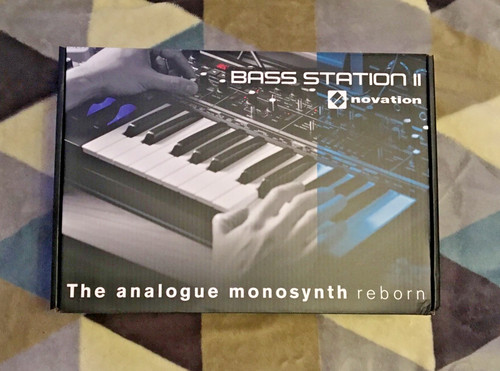 Novation bass station - novation,