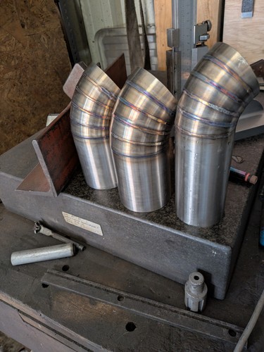 Stainless steel pie - stainless, cut