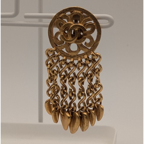Chanel coco mark gold - mark, fringe