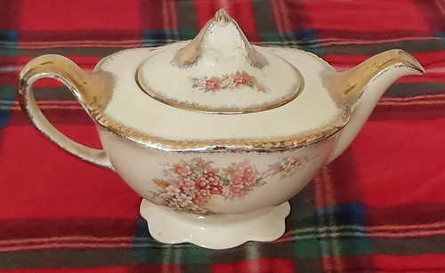Ornate vintage woods ivory - ornate,