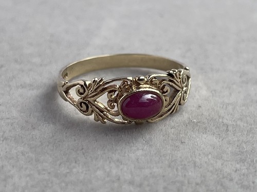 Vintage 9ct yellow gold ruby - vintage,