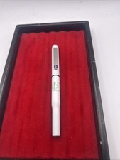 PARKER 25 FOUNTAIN PEN WHITE