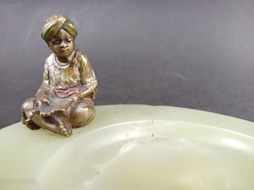 Vienna bronze sitting boy - sitting, with