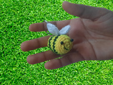 Bumble Bee Keyring Crochet